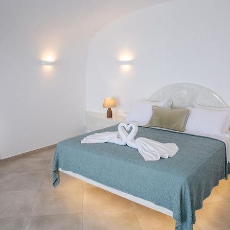 Sun Angelos Oia - Luxury Cave Suites المظهر الخارجي الصورة